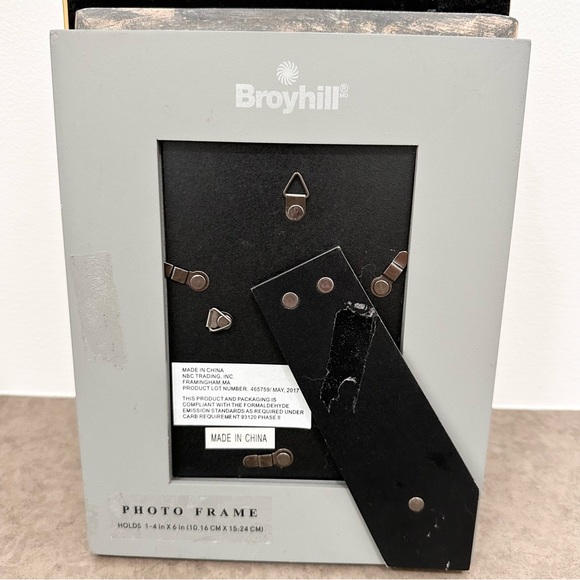 Set of 4 Distressed Wood Picture Frames Black Gray White 4x6 5x7 Gallery Wall - Picture 13 of 16